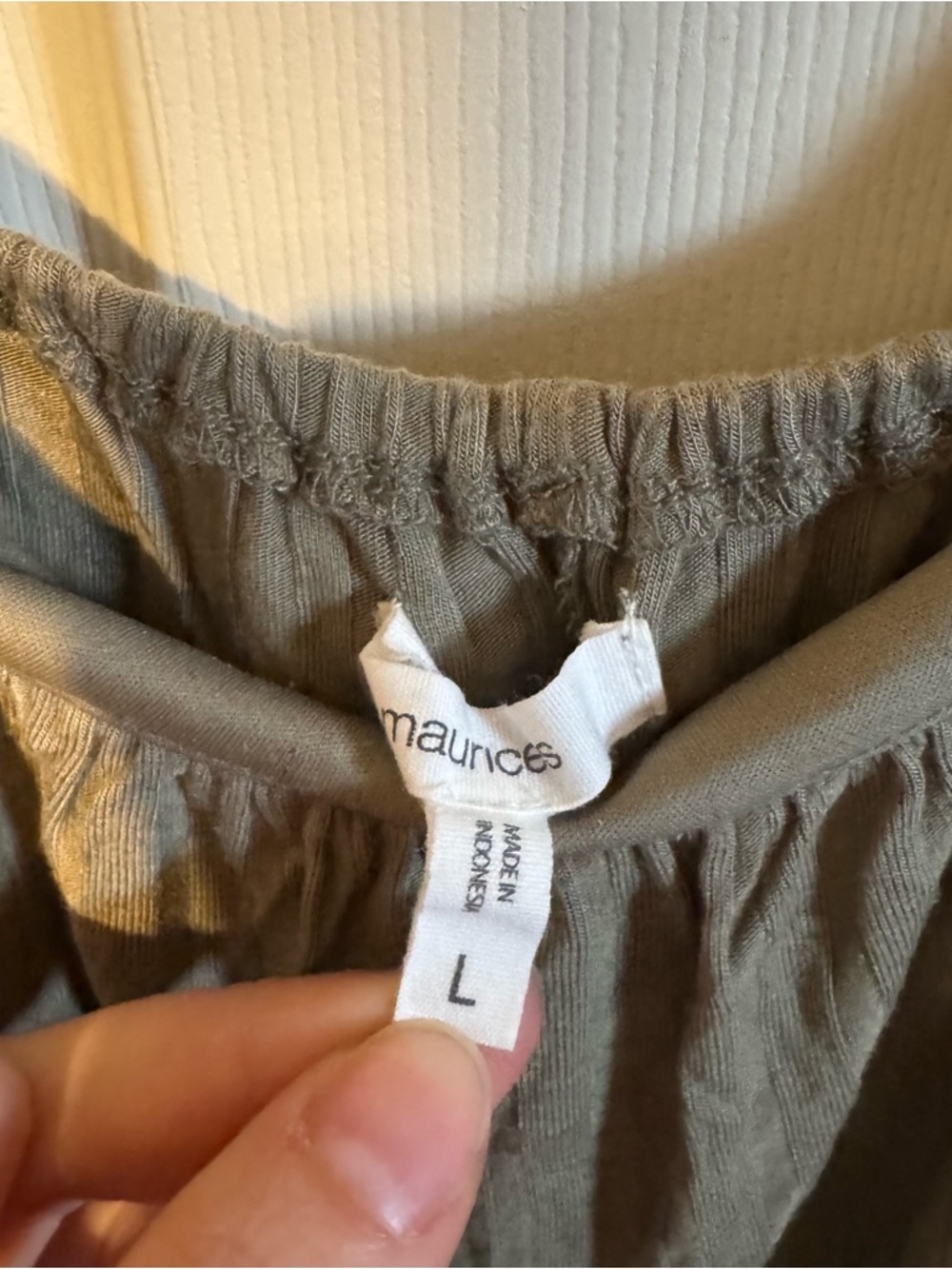 Maurices Tank - Picture 2 of 2
